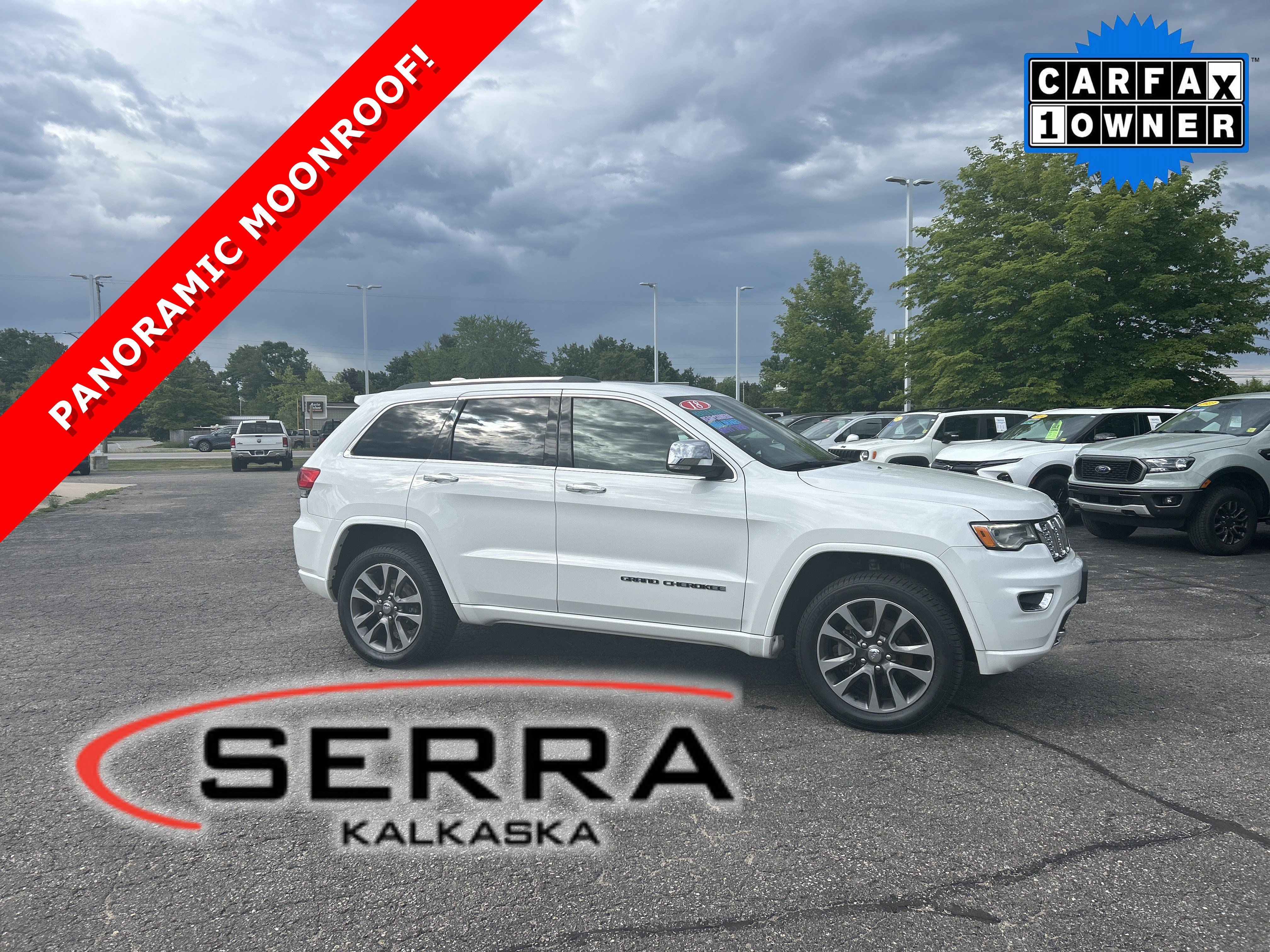 Used 2018 Jeep Grand Cherokee Overland AWD/4WD image 1