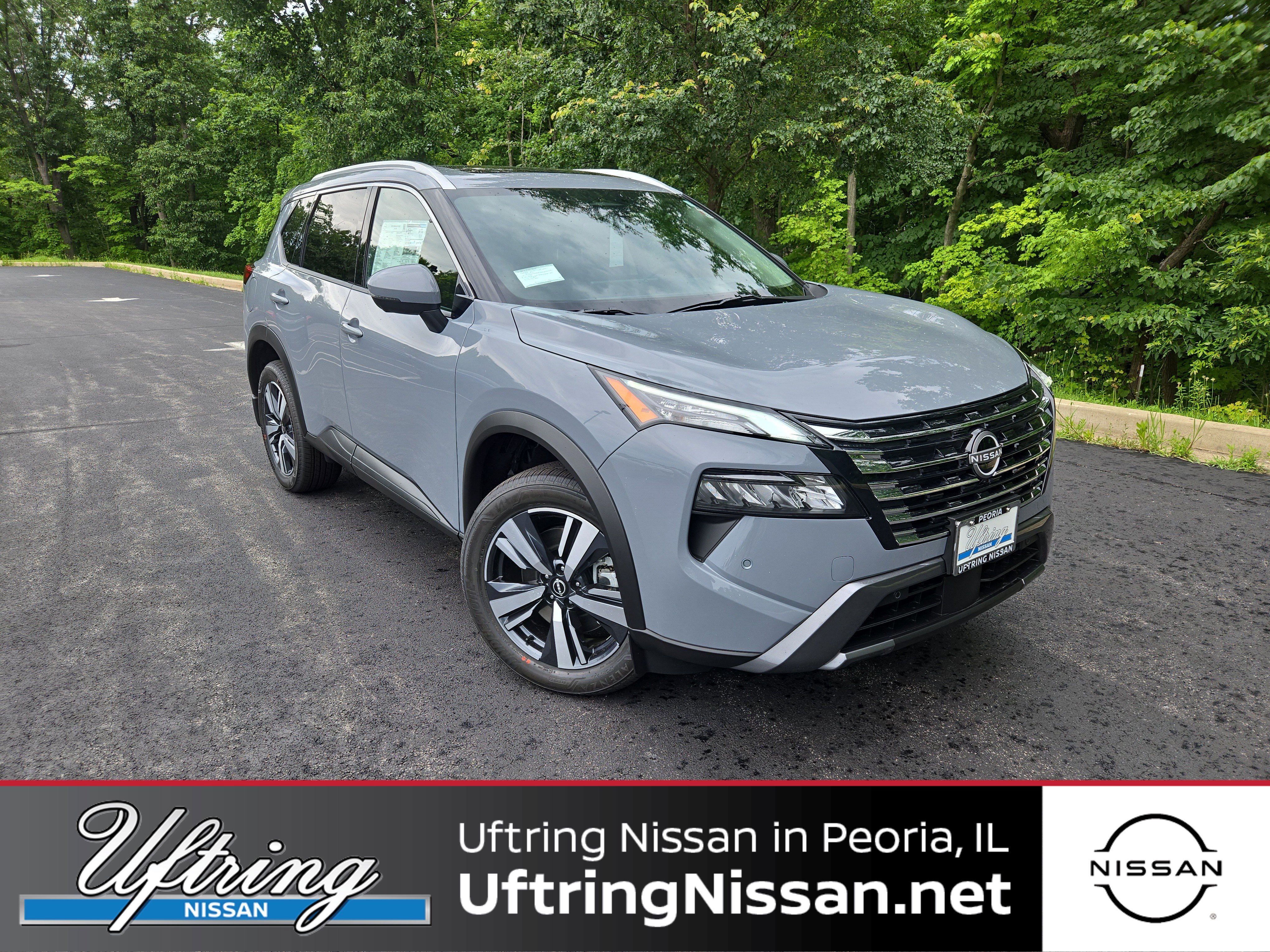 New 2025 Nissan Rogue SL w/ Tech Package