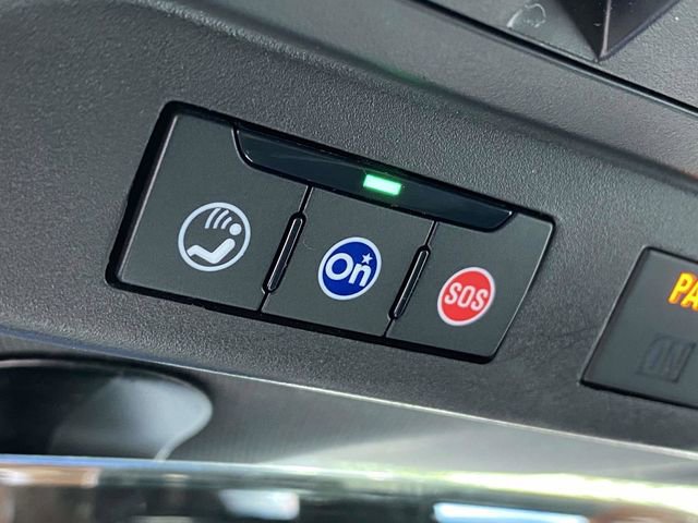 Used 2020 Chevrolet Camaro LS image 28