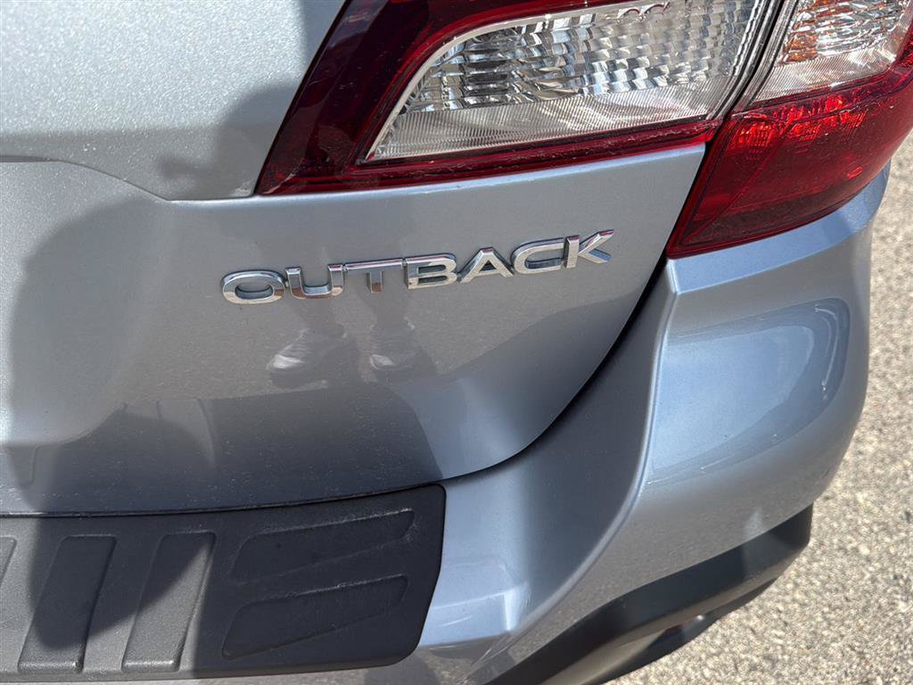 Used 2019 Subaru Outback 2.5i Premium AWD/4WD image 10