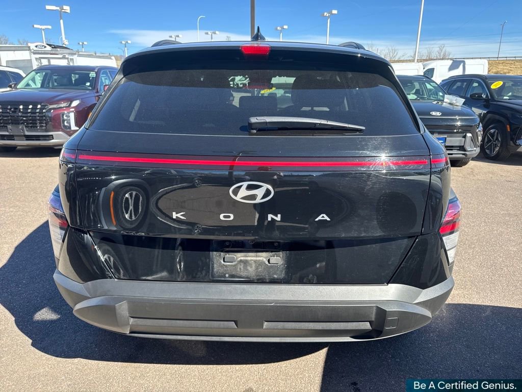 Certified 2024 Hyundai Kona SEL image 9