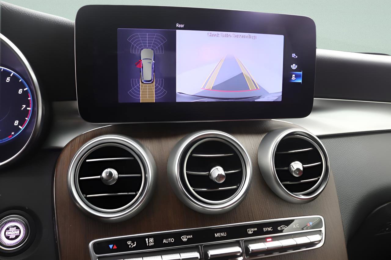 Certified 2022 Mercedes-Benz GLC 300 image 13