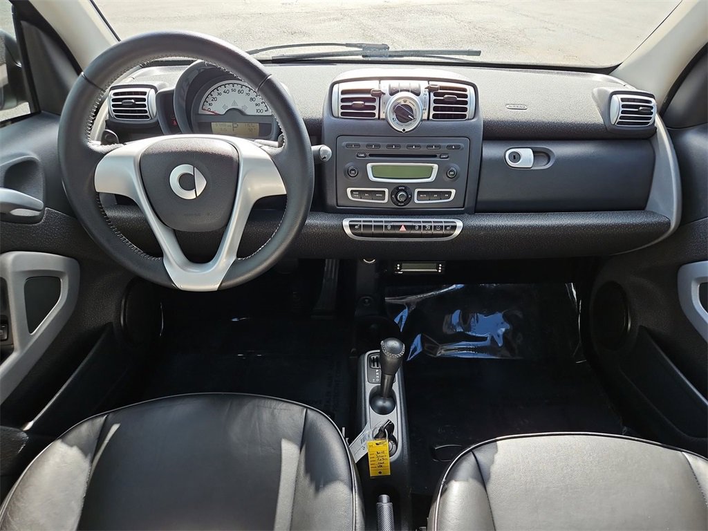 Used 2008 smart fortwo pure image 18