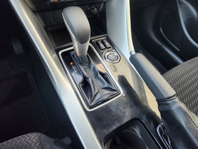 Used 2025 Mitsubishi Eclipse Cross LE AWD/4WD image 23