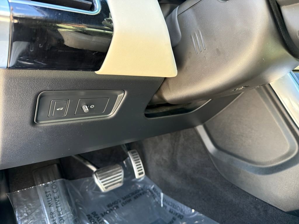 Used 2020 Land Rover Range Rover Sport HST image 19