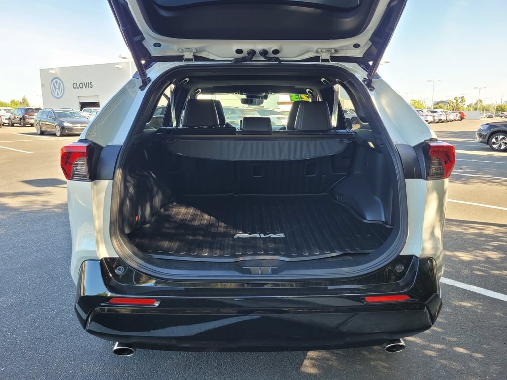 Used 2023 Toyota RAV4 XSE w/ Weather Package AWD/4WD image 27