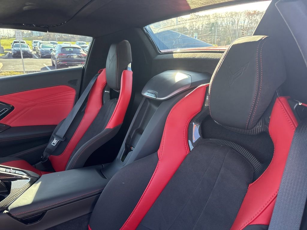 Used 2024 Chevrolet Corvette Z06 w/ Stealth Interior Trim Package image 10