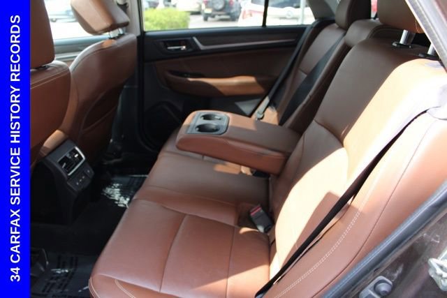 Used 2019 Subaru Outback 3.6R Touring image 25