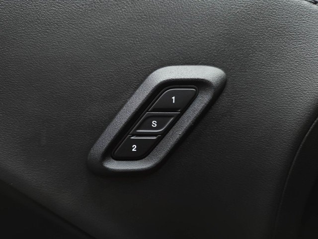 Used 2022 Dodge Challenger R/T w/ Plus Package RWD image 31