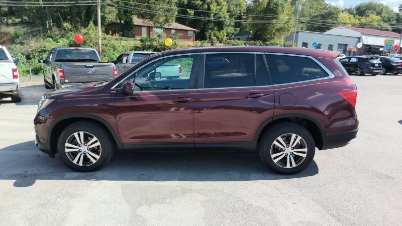 Used 2016 Honda Pilot EX image 2
