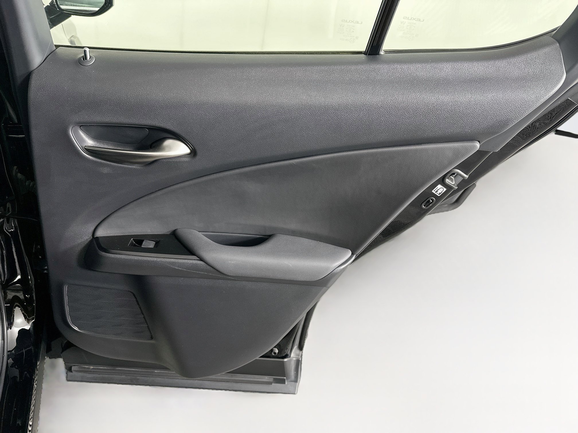Used 2023 Lexus UX 250h AWD w/ Accessory Package (Z1) image 29