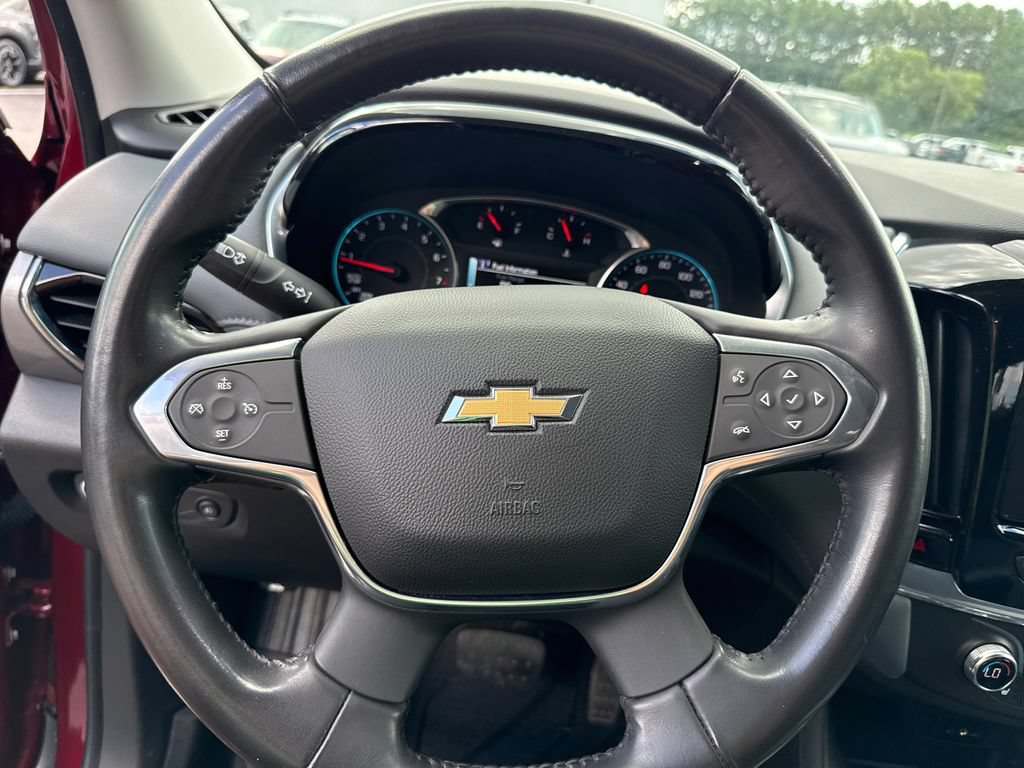 Used 2019 Chevrolet Traverse LT FWD image 25
