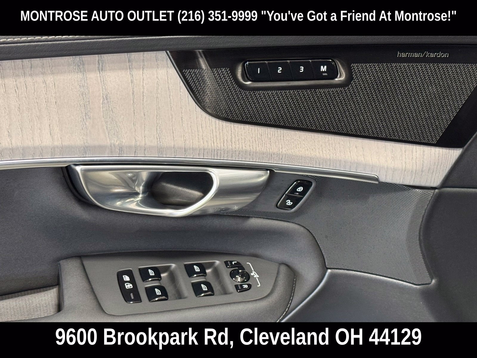 Certified 2025 Volvo XC90 B6 Ultra w/ Protection Package Premier AWD/4WD image 14