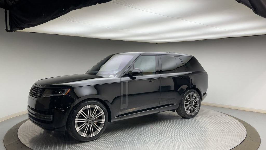 Used 2023 Land Rover Range Rover SE AWD/4WD image 6