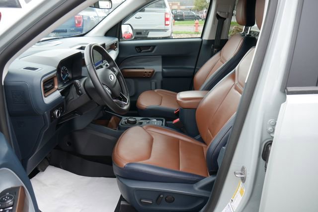 Used 2024 Ford Maverick Lariat image 2