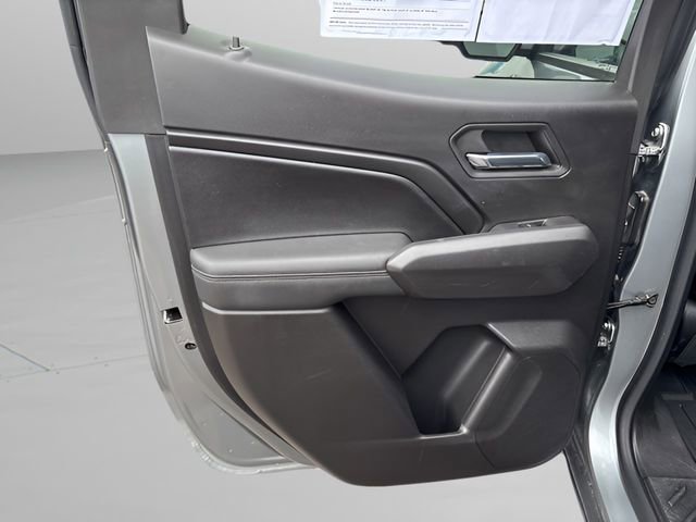 Used 2023 Chevrolet Colorado LT w/ LT Convenience Package II image 19