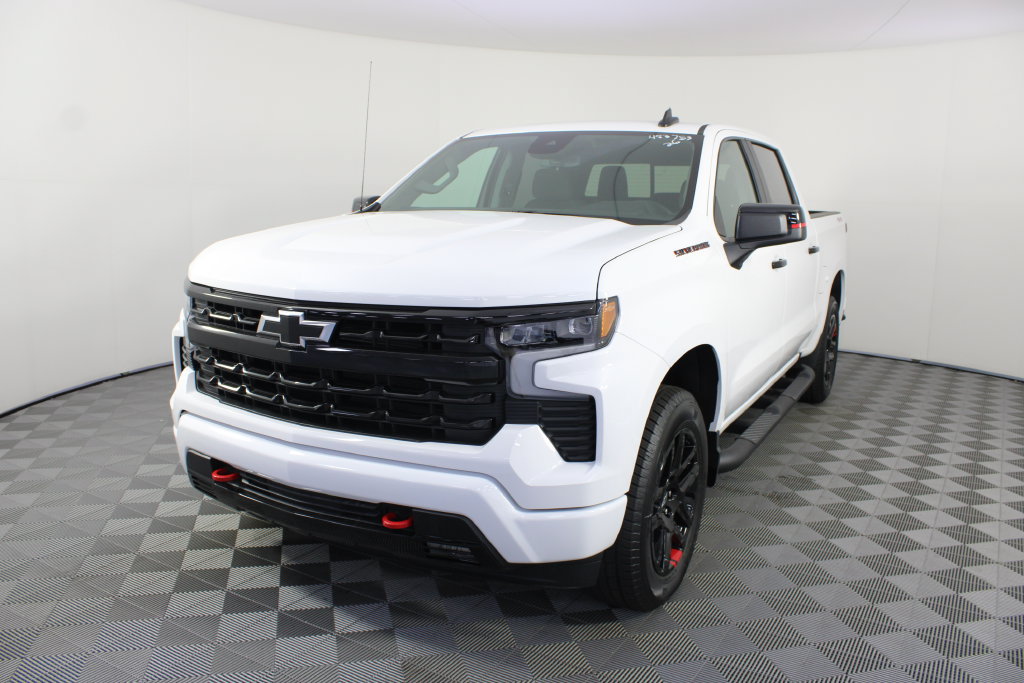 New 2026 Chevrolet Silverado 1500 RST w/ Redline Edition AWD/4WD image 21