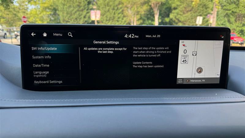 Used 2024 Genesis GV80 2.5T w/ Advanced Package AWD/4WD image 31