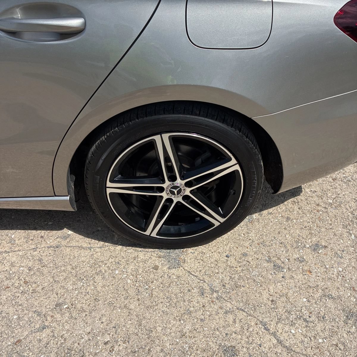 Used 2019 Mercedes-Benz A 220 4MATIC image 10