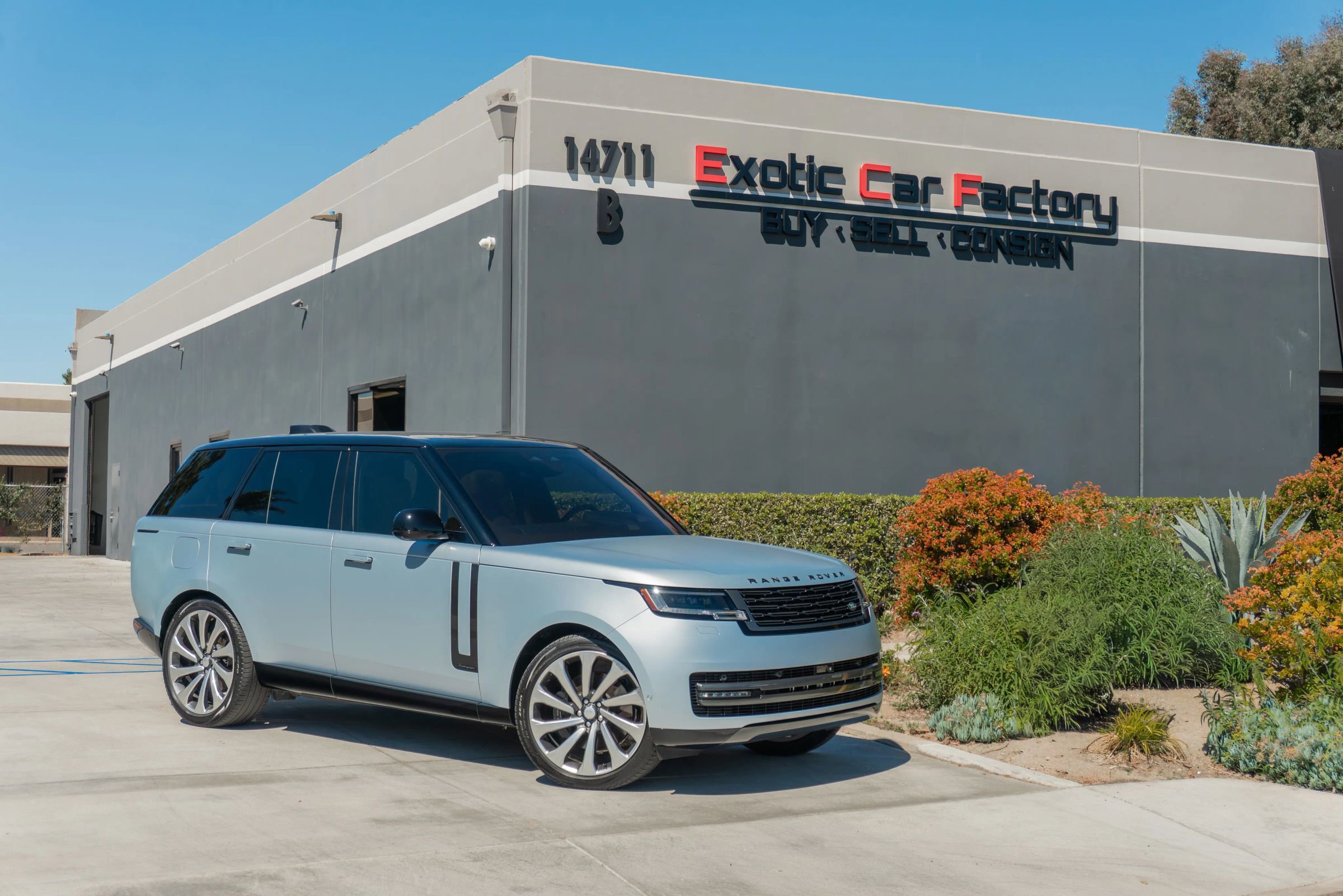 Used 2023 Land Rover Range Rover Autobiography