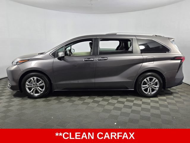 Used 2024 Toyota Sienna Platinum AWD/4WD image 5