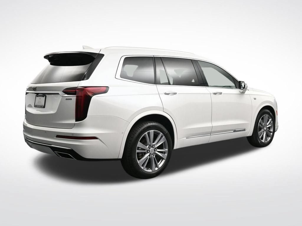 Used 2023 Cadillac XT6 Premium Luxury w/ Technology Package AWD/4WD image 5