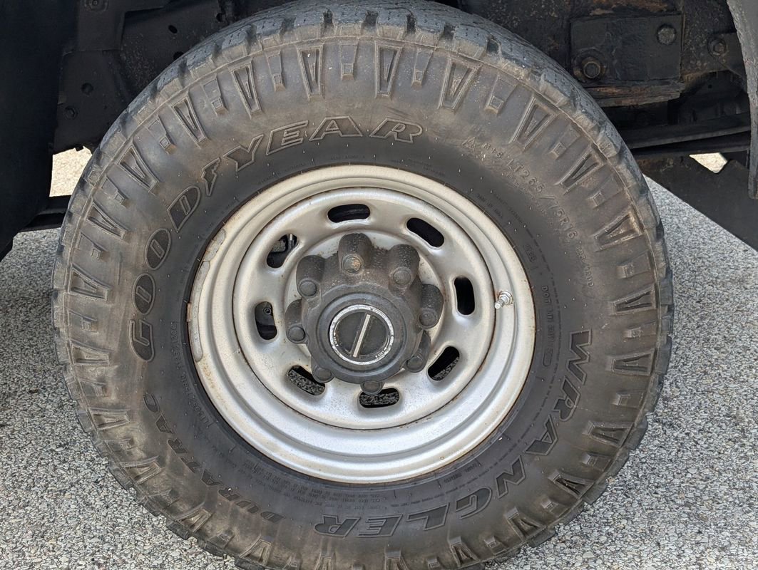 Used 1999 Ford F350 XL image 21