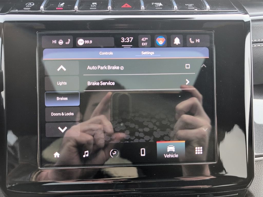 Used 2023 Jeep Grand Cherokee Altitude image 47