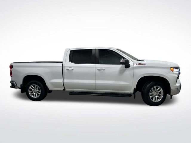 Used 2022 Chevrolet Silverado 1500 LT w/ Z71 Off-Road Package image 2