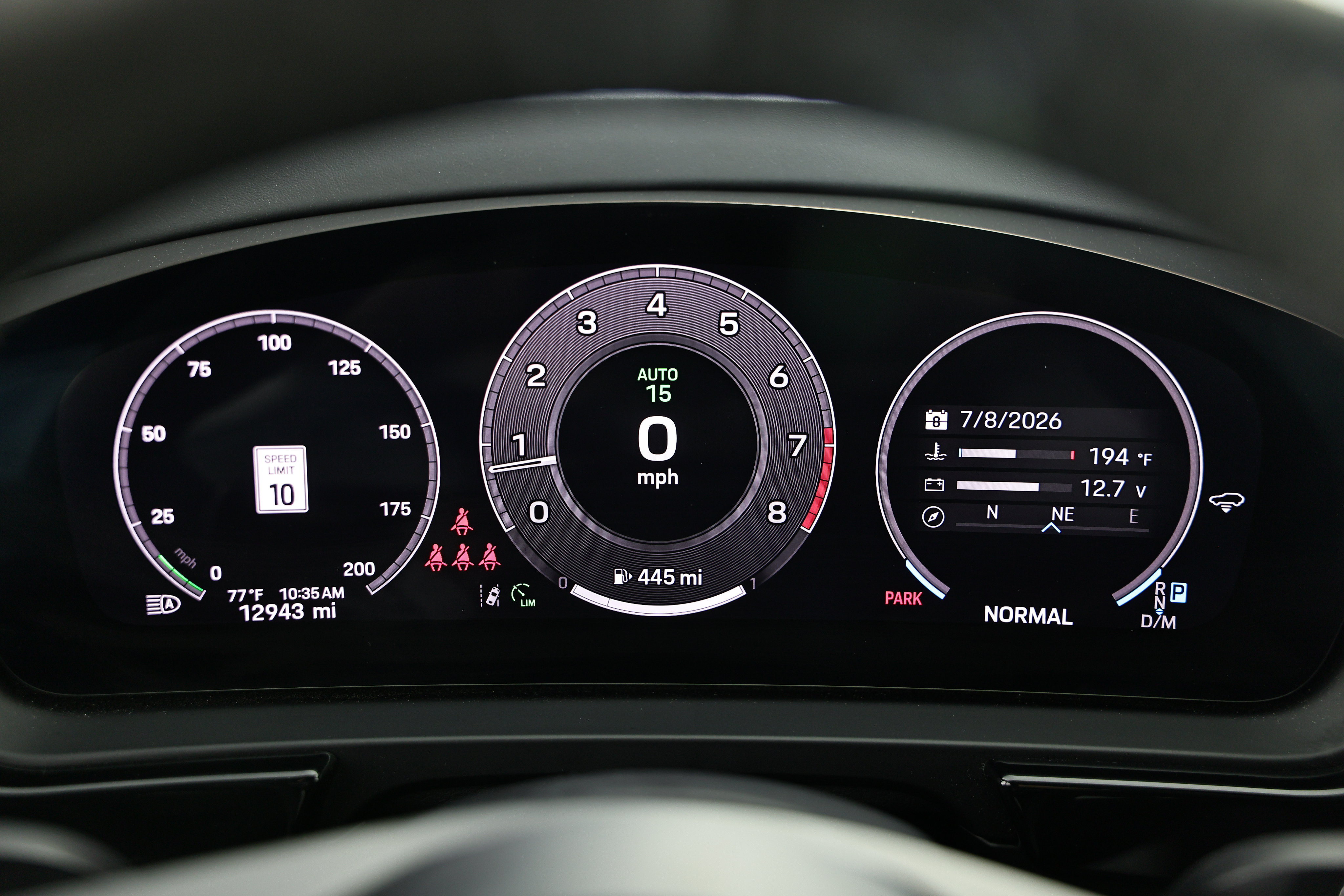 Certified 2025 Porsche Cayenne GTS AWD/4WD image 35