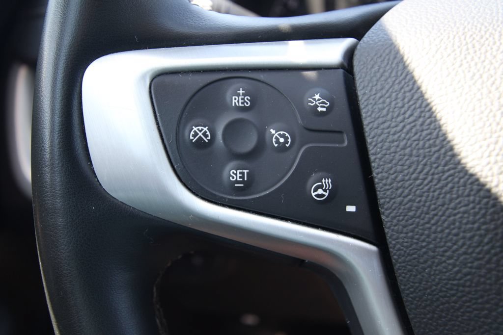 Used 2024 GMC Terrain SLT AWD/4WD image 18