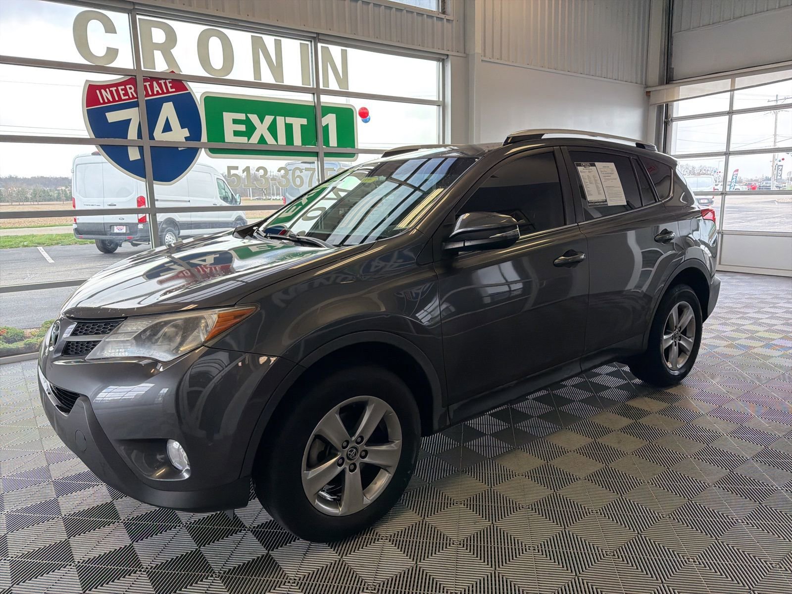 Used 2015 Toyota RAV4 XLE image 3