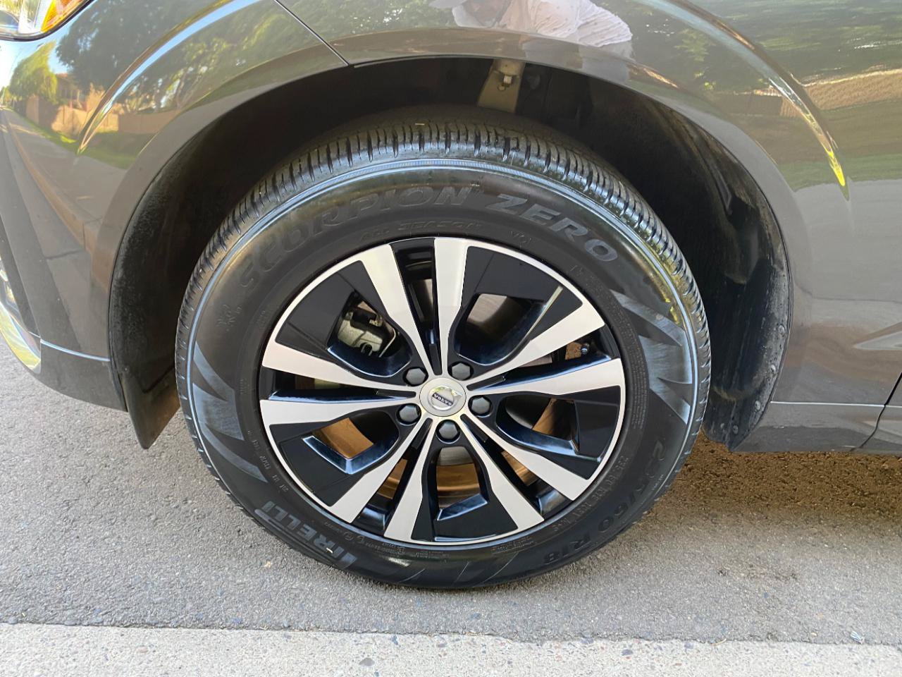 Used 2024 Volvo XC60 B5 Core AWD/4WD image 22