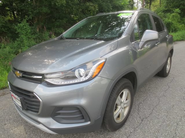 Used 2020 Chevrolet Trax LT w/ LT Convenience Package AWD/4WD image 1