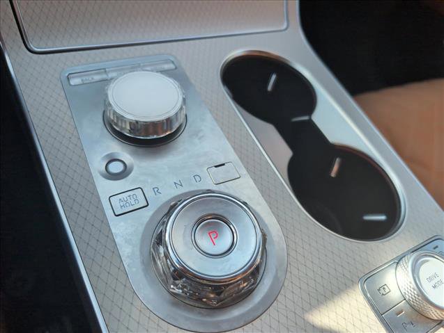 Used 2025 Genesis GV80 3.5T Prestige image 15