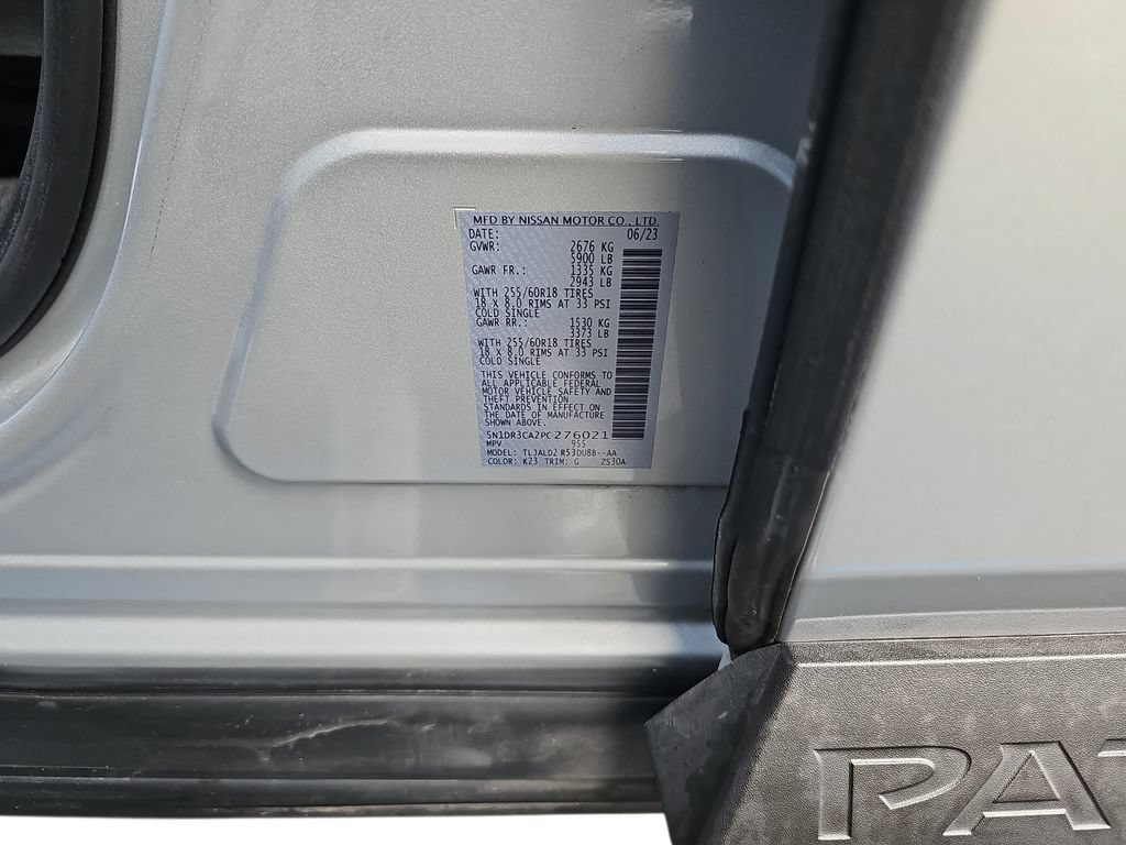 Used 2023 Nissan Pathfinder SL w/ Black Appearance Package FWD image 32