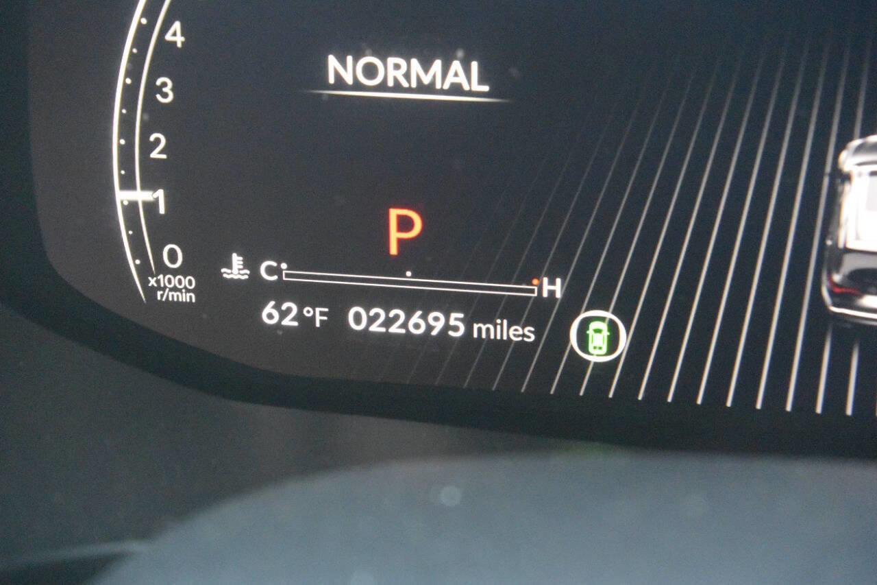 Used 2024 Acura MDX SH-AWD w/ Technology Package image 11