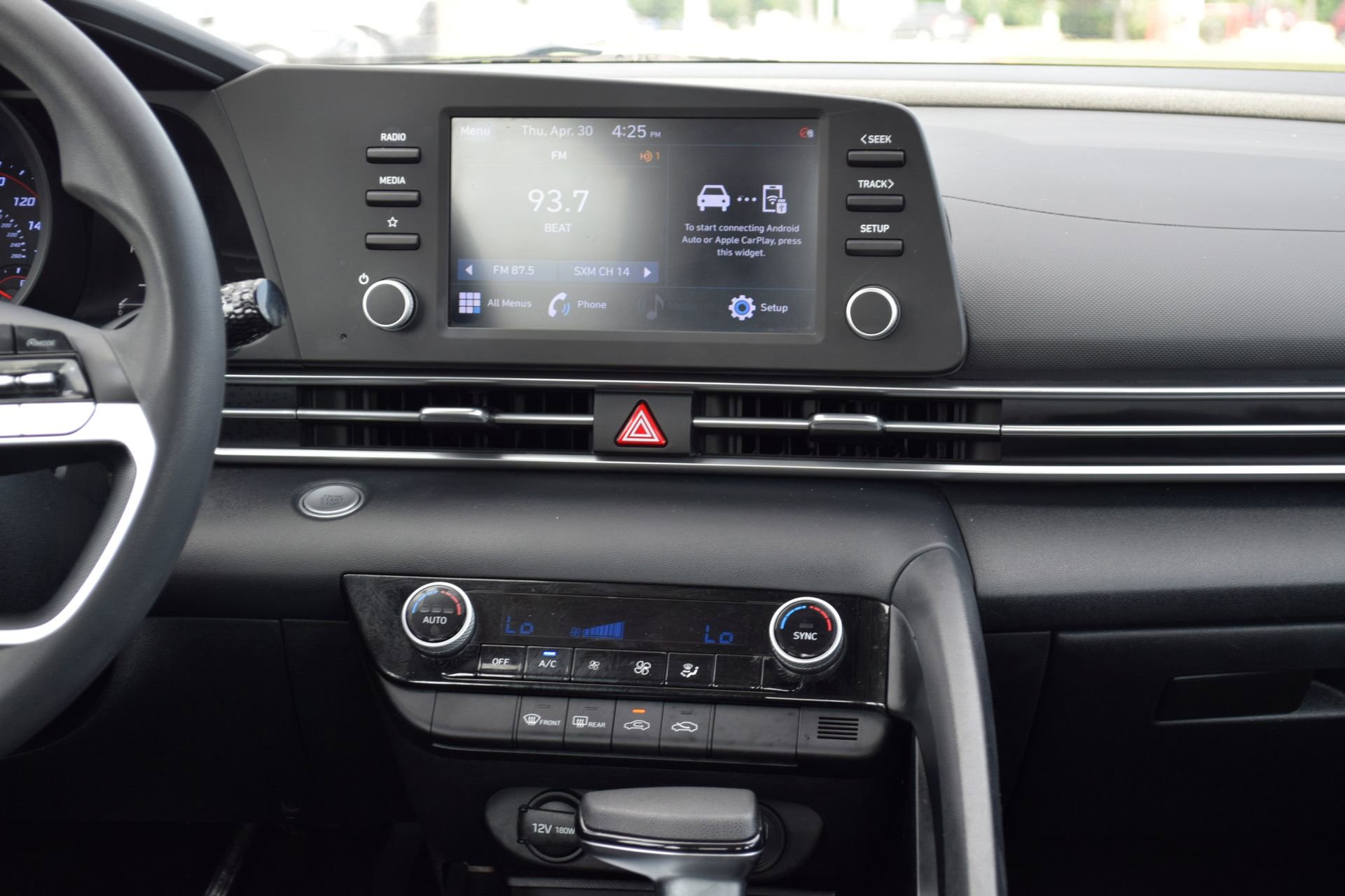 Used 2021 Hyundai Elantra SEL w/ Cargo Package FWD image 11