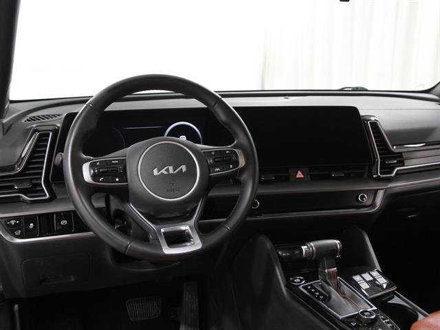 Used 2023 Kia Sportage SX image 6