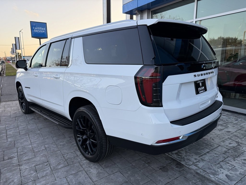 New 2026 Chevrolet Suburban LT w/ LPO, Dark Essentials Package image 2