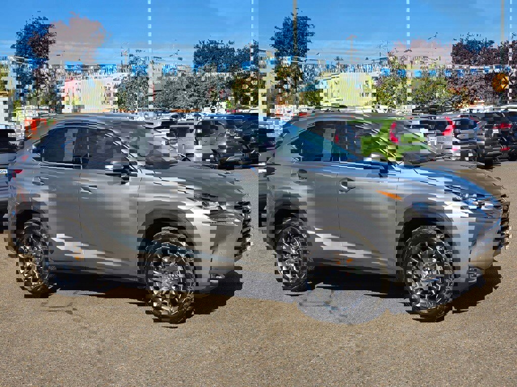 Used 2015 Lexus NX 200t AWD w/ Premium Package image 2