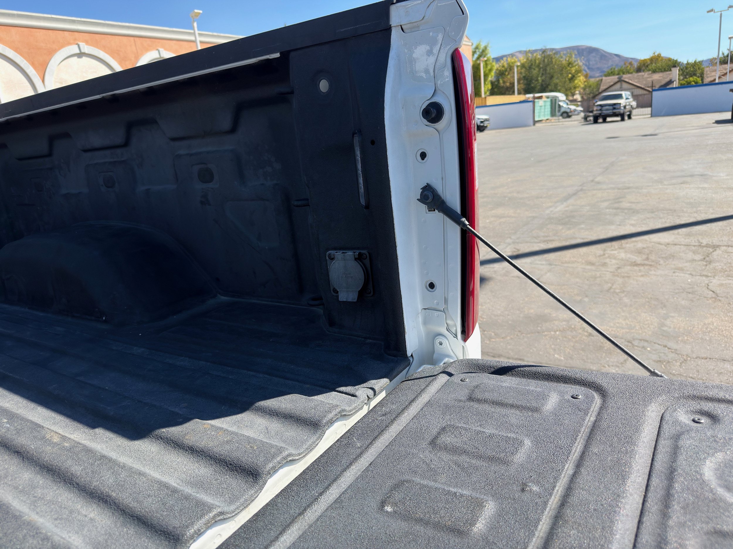 Used 2024 Chevrolet Silverado 2500 High Country AWD/4WD image 20