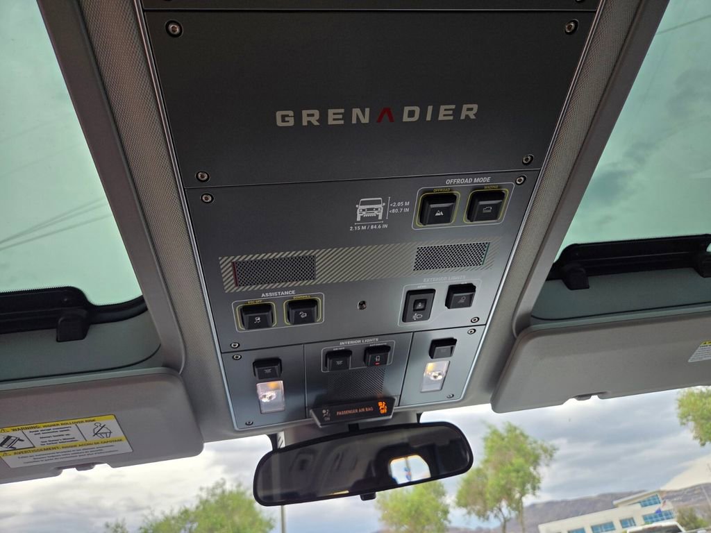 Used 2025 INEOS Grenadier Fieldmaster Edition image 28