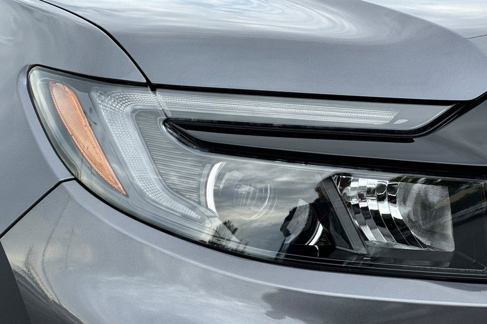 Certified 2025 Honda Ridgeline TrailSport+ image 29