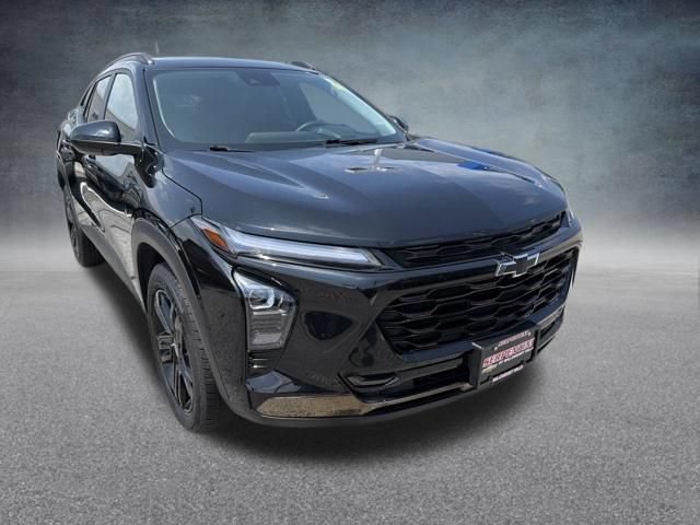 Used 2024 Chevrolet Trax ACTIV w/ Sunroof Package FWD image 5