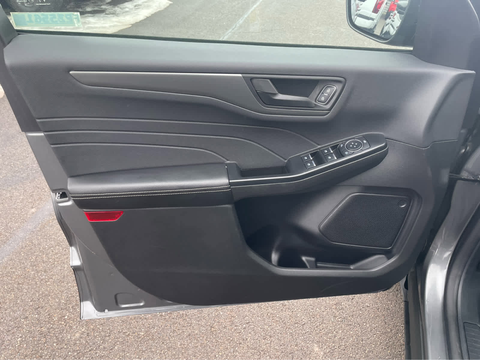 Used 2025 Ford Escape Active w/ Cold Weather Package image 12