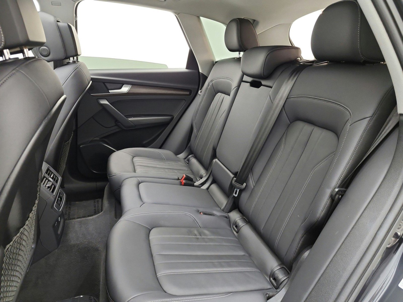 Used 2023 Audi Q5 2.0T Premium w/ Convenience Package AWD/4WD image 16