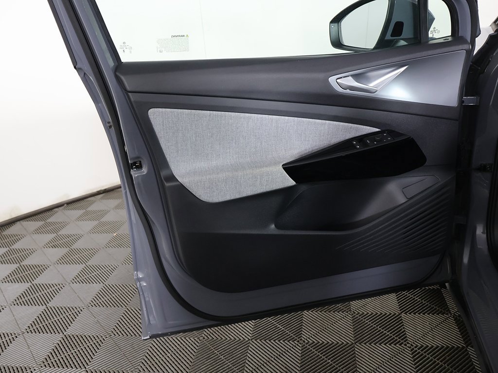 Used 2024 Volkswagen ID.4 2WD image 22