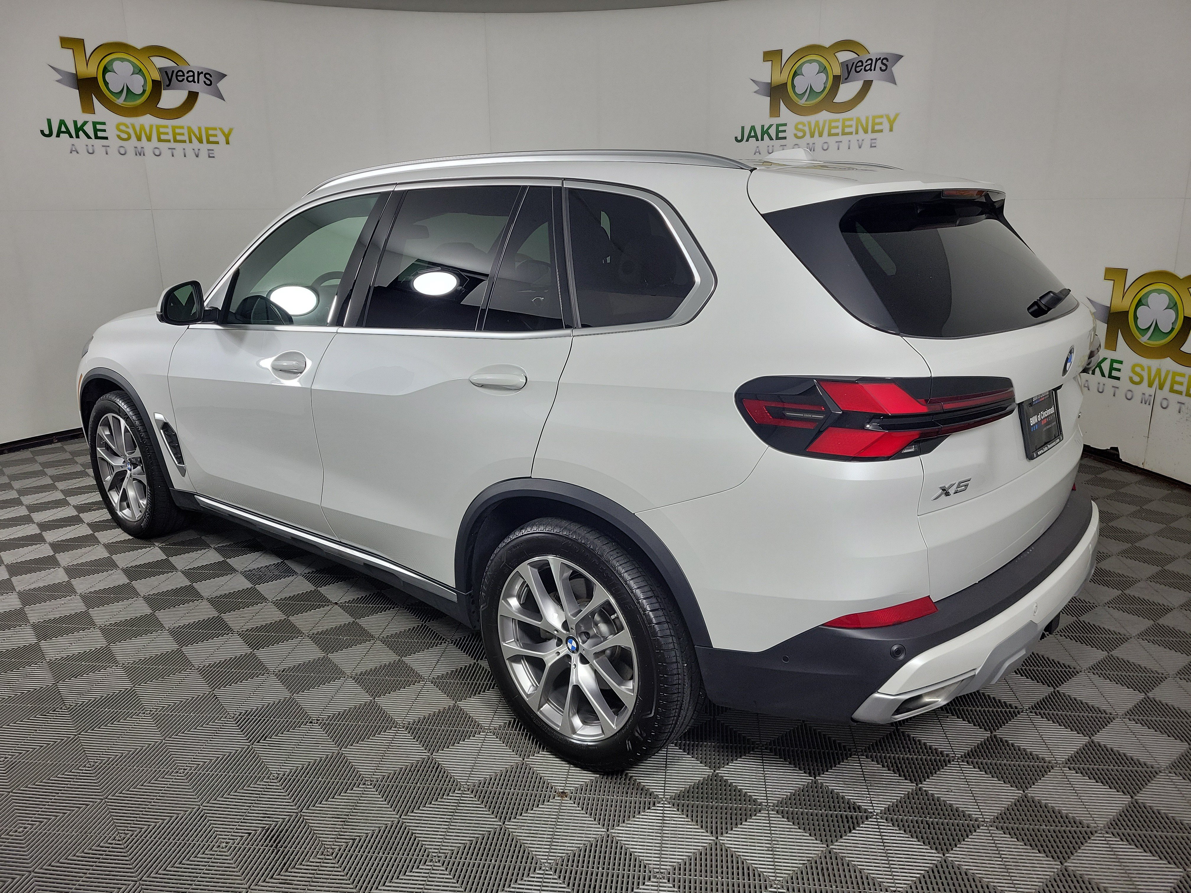 Certified 2026 BMW X5 xDrive40i AWD/4WD image 5