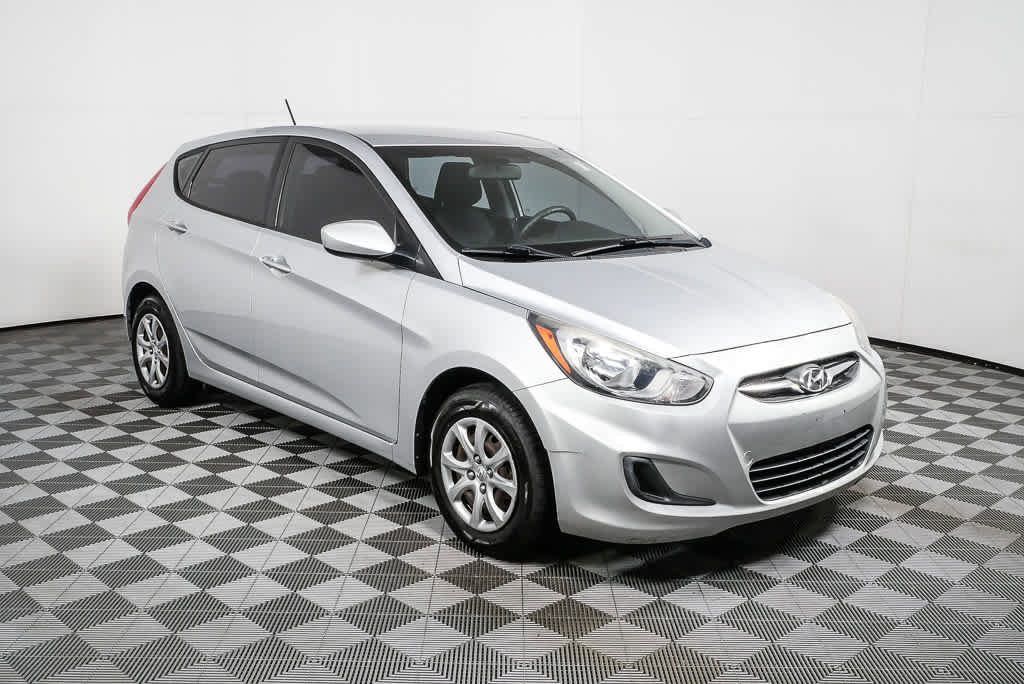 Used 2014 Hyundai Accent GS video 1